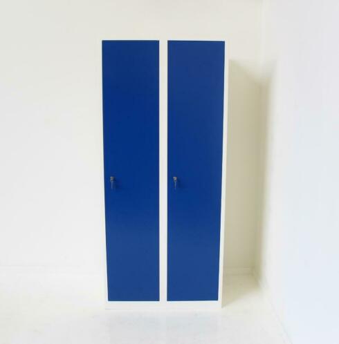 Nieuwe Locker kast. Blauw 180x80x50 cm. Garderobe. – RM Kantoor Alkmaar